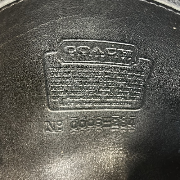 Coach Vintage elegant leather bag purse with pull lock closure made in USA - Picture 15 of 16